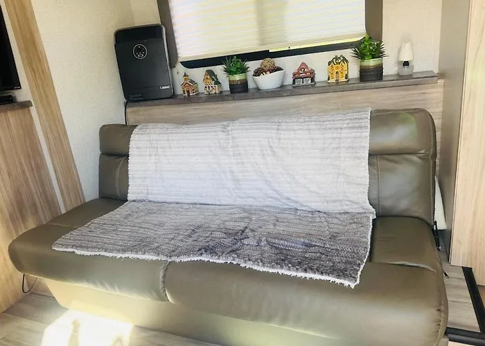 Pretty Traila And To 6 People With Fireplace And Jacuzzi * Rio Rico